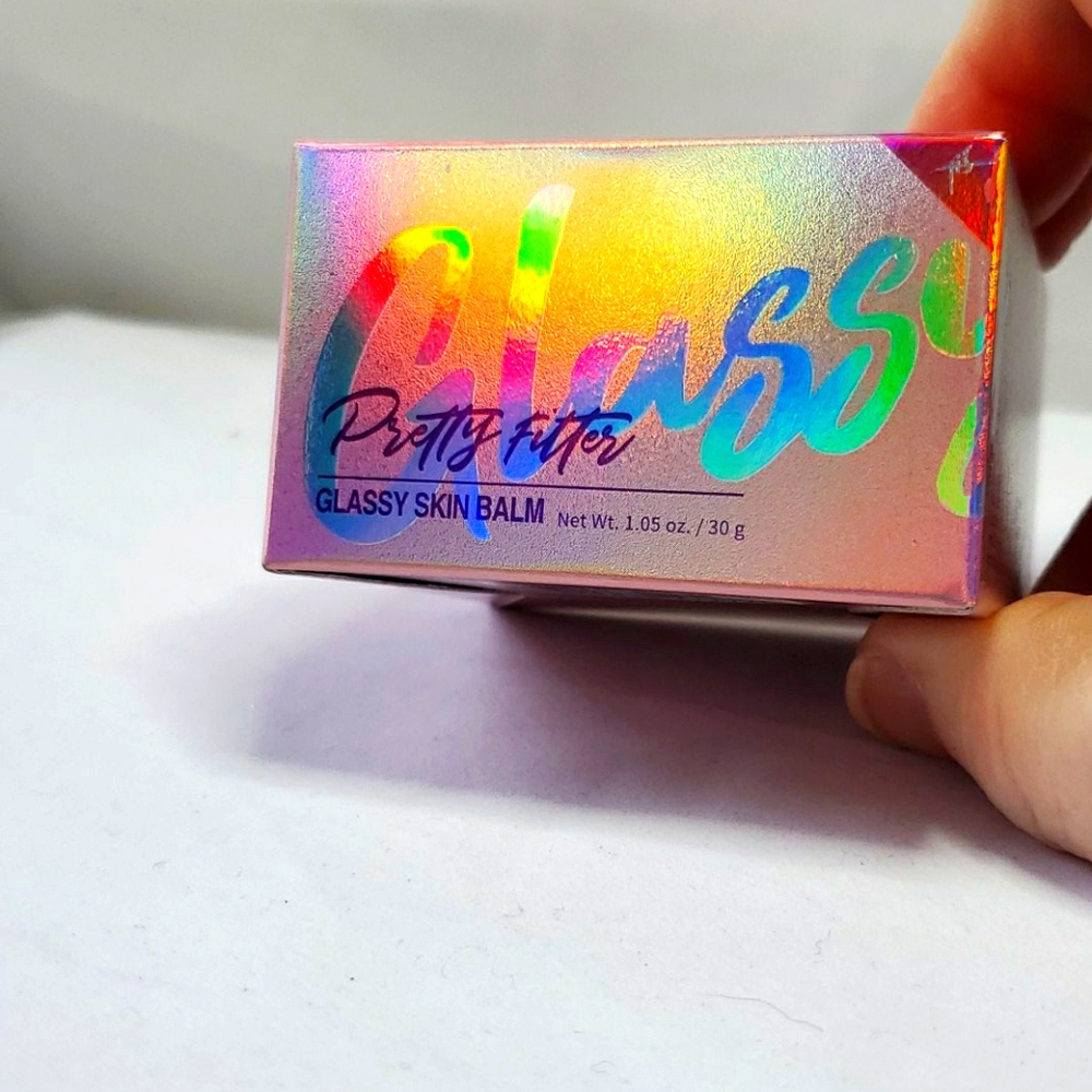 Touch in Sol Glassy Pretty Filter Skin Balm